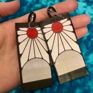 Hanafuda new moon earrings
